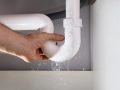 Comment détecter une fuite d’eau dans une salle de bain ?
